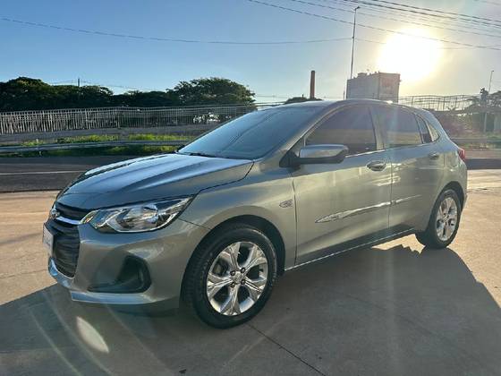 CHEVROLET ONIX 1.0 TURBO FLEX LTZ AUTOMÁTICO